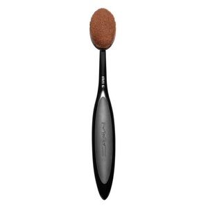 Mac Oval Synthetic 6 Brush